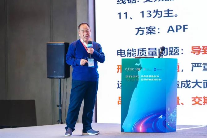 人的照片上寫著字

AI 生成的內(nèi)容可能不正確。